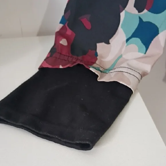 Xersion Stylish Multicolor Women's Small Athletic Jacket - Picture 3 of 9